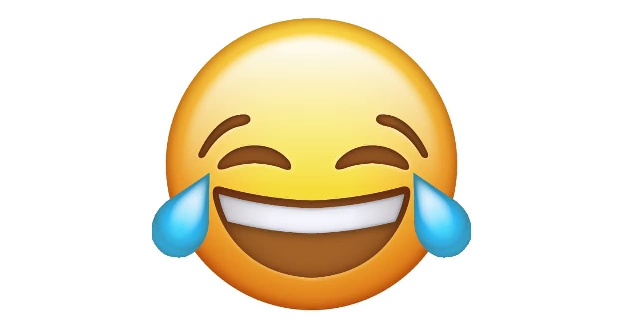 الإيموجي المبتسم مع دموع الفرح