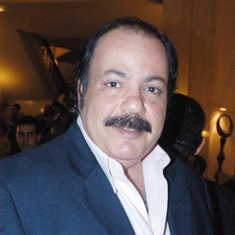 طلعت زكريا