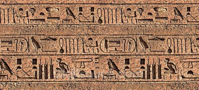 الكتابة عبر التاريخ