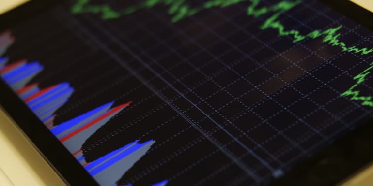 بناء البورتفوليو اعتماداً على العملات الرقمية ونموذج الربح