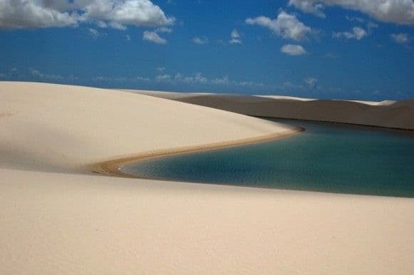 حديقة الرمل البيضاء 