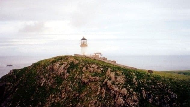 The_lighthouse_on_Eilean_Mor