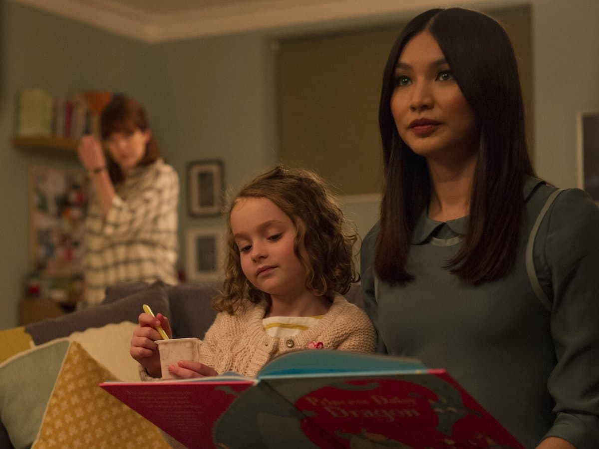 مسلسل Humans أفضل مسلسلات الخيال العلمي 