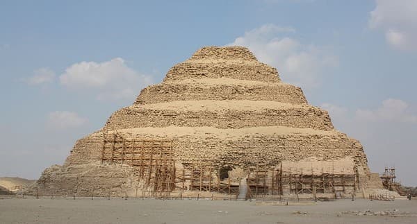 هرم زوسر