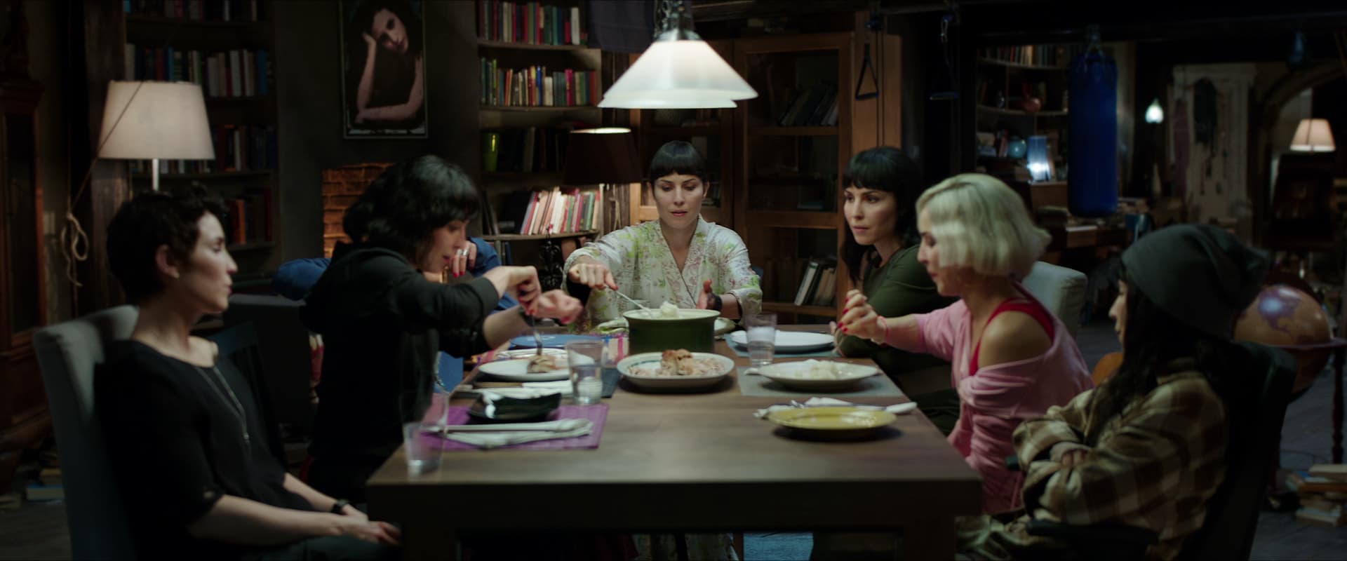 ناعومي رايبس فيلم What Happened to Monday