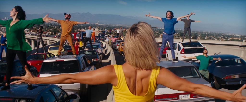 المشهد الافتتاحي من فيلم lala land