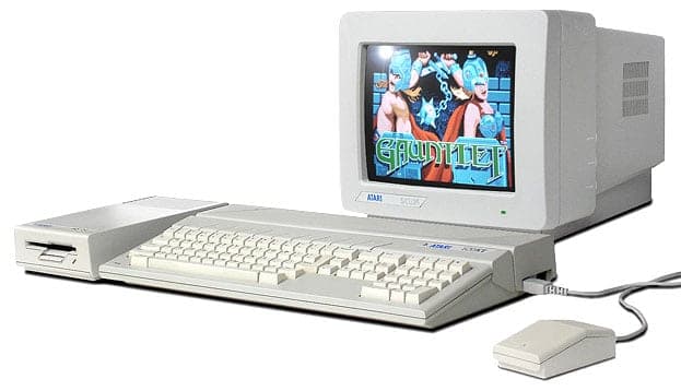 مشغل ألعاب كومبيوتر atari 520st