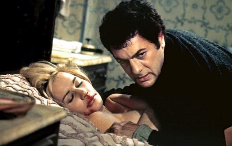 توني كيرتيس في دور ألبيرت دي سالفو فيلم The Boston Strangler