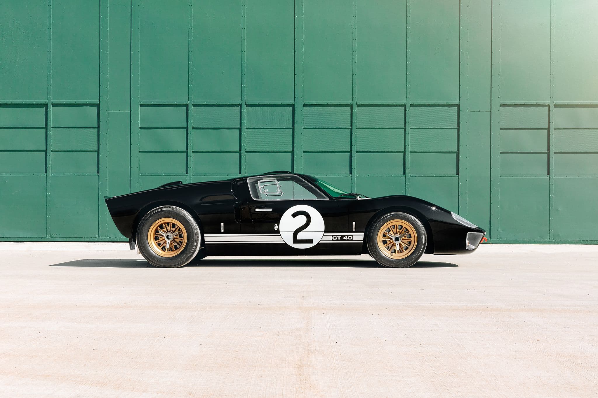 سيارة السباق Ford GT40
