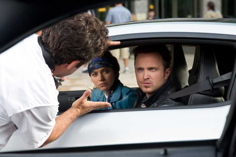 Aaron Paul أثناء تصوير فيلم Need For Speed