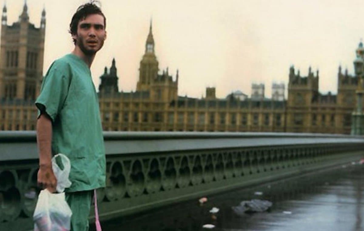 أفلام عن تجارب علمية دمرت الحياة البشرية فيلم  28 Days Later عام 2002