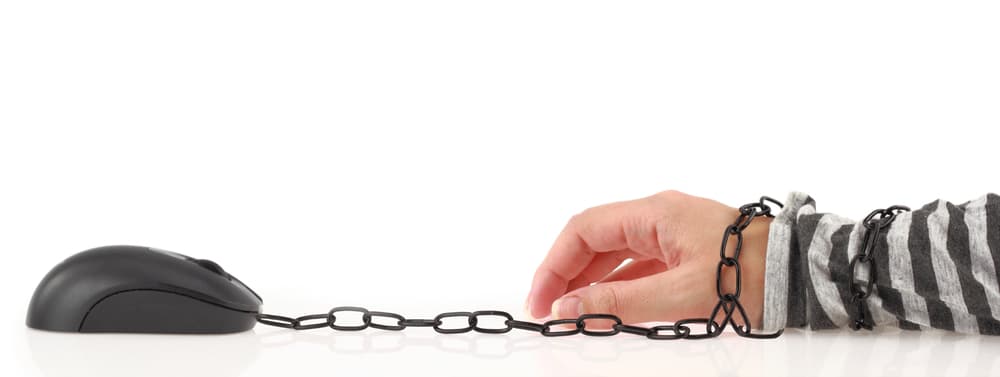 إدمان استخدام الإنترنت 