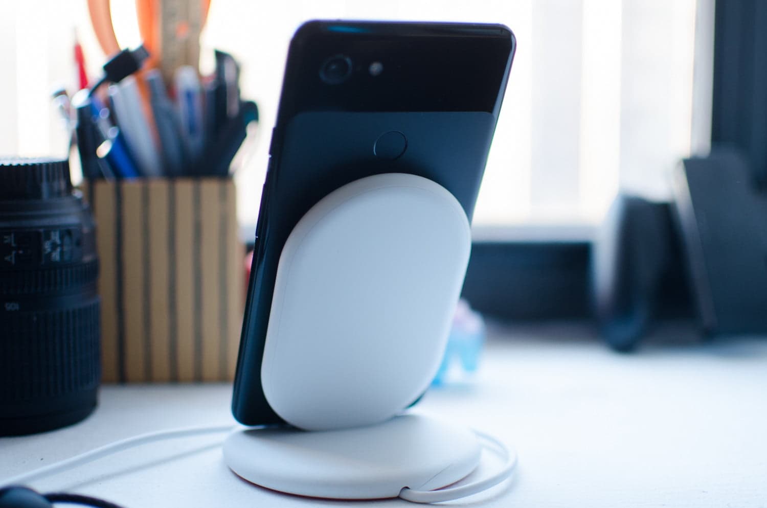 أفضل أنواع الشواحن اللاسلكيّة Google Pixel Stand