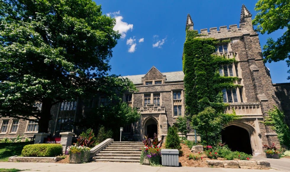 جامعة ماكماستر mcmaster university