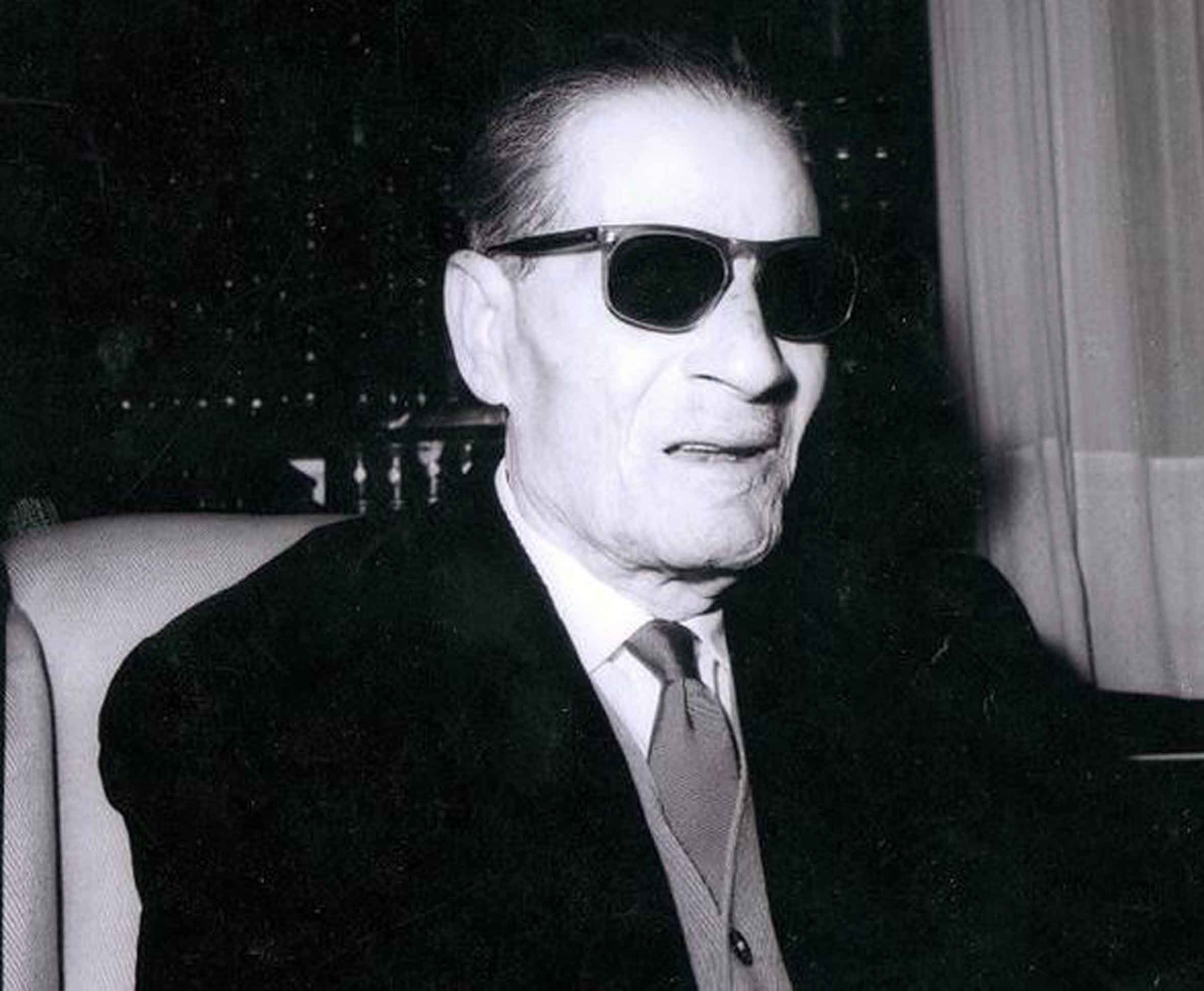 طه حسين