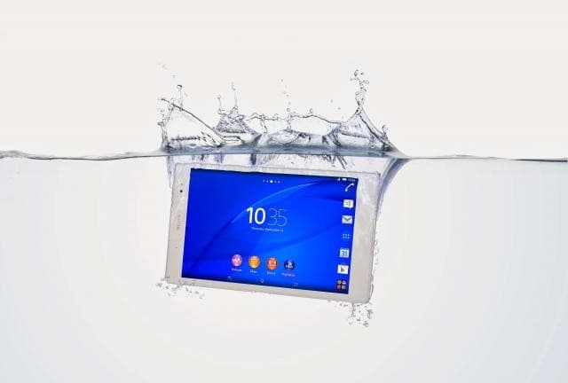 من دعاية الجهاز اللوحي Xperia Z3 Compact