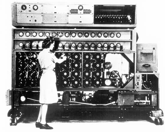 bombe-lady