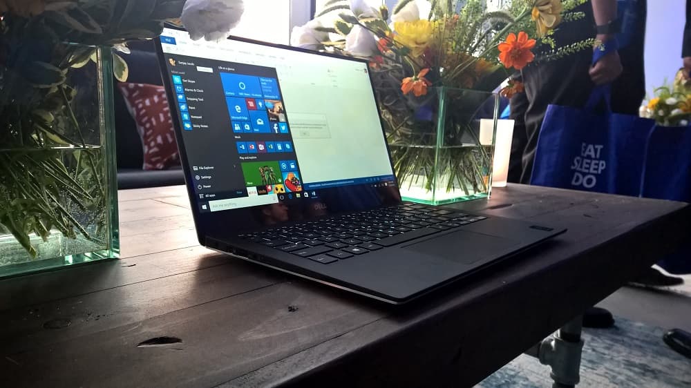 افضل اجهزة لابتوب - dell xps 13 windows 10