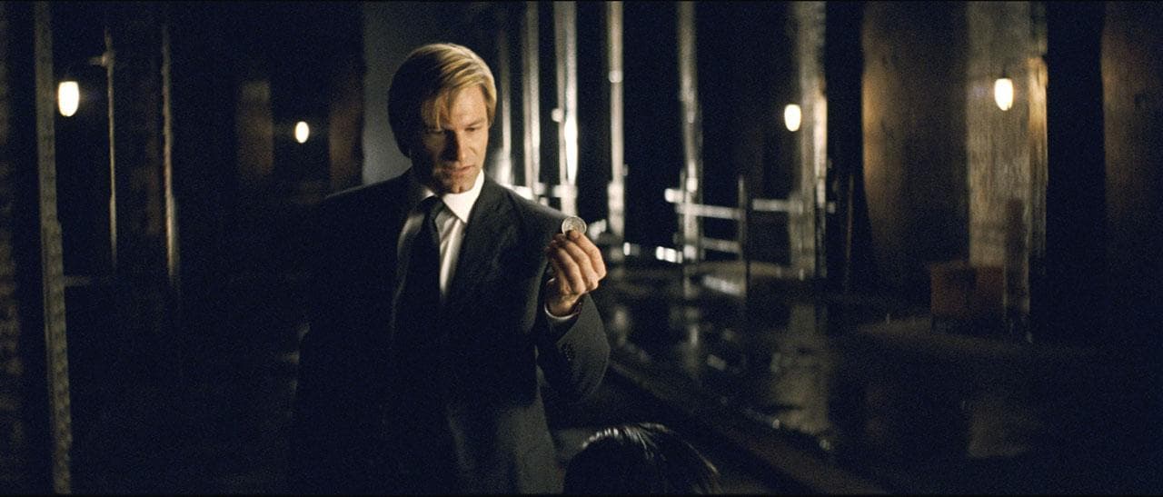 فيلم The Dark Knight - هارفي