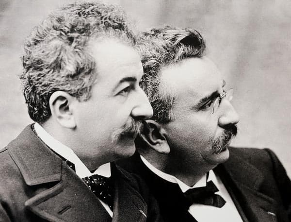 lumierebrothers