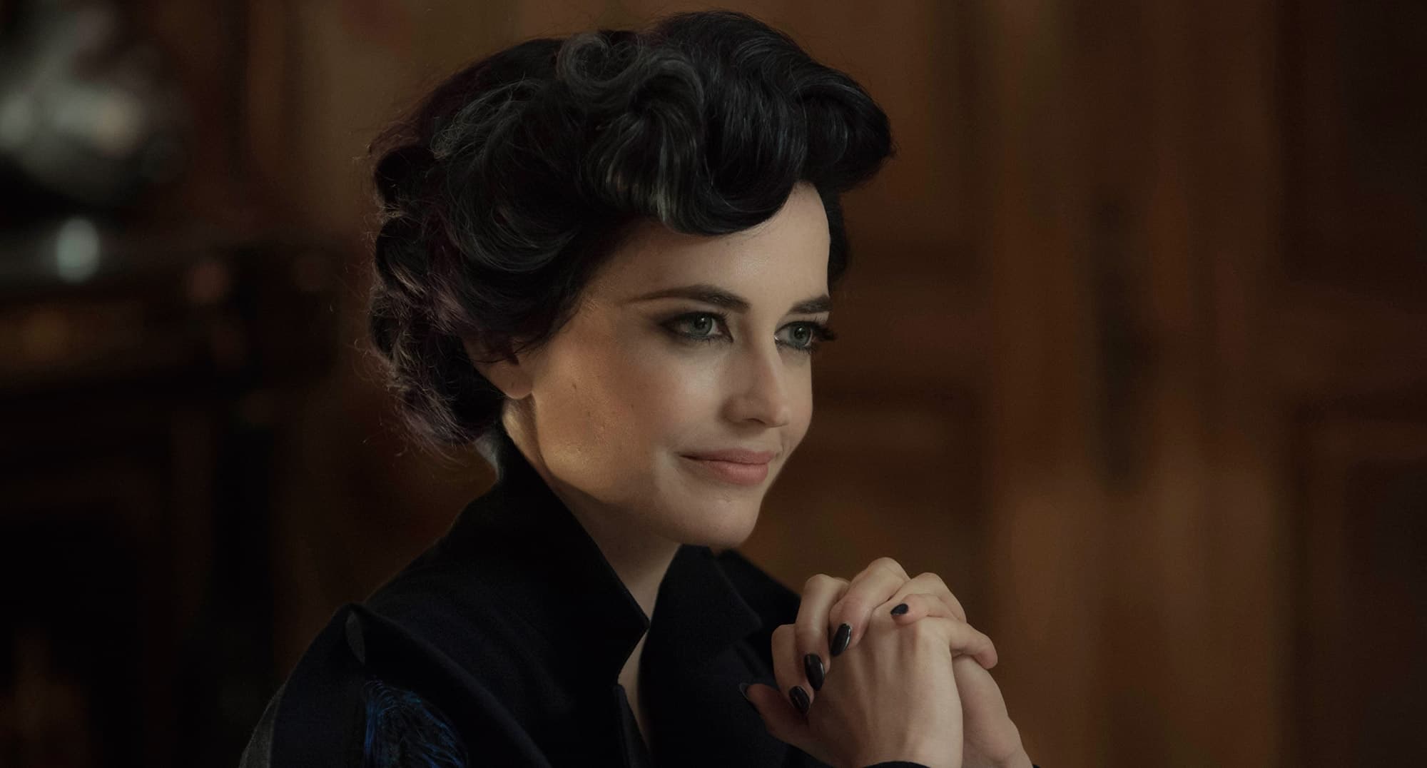 إيفا جرين في لقطة من فيلم Miss Peregrine's Home for Peculiar Children