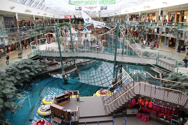 West Edmonton Mall