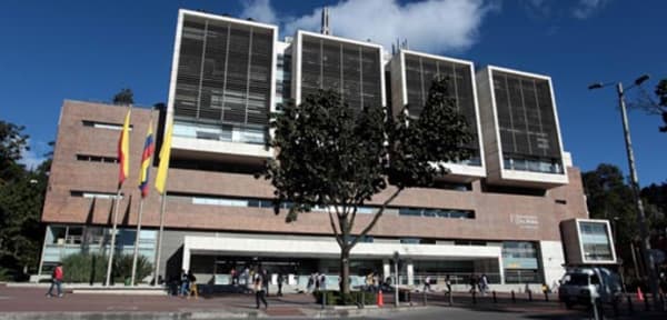 الدراسة في كولومبيا - دليل الدراسة في كولومبيا - افضل الجامعات في كولومبيا - جامعة لوس