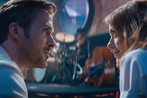 مشهد من فيلم La La Land