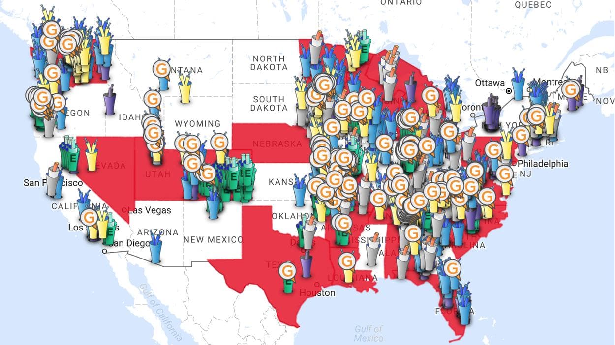 مجتمعات تبني شبكتها الخاصة