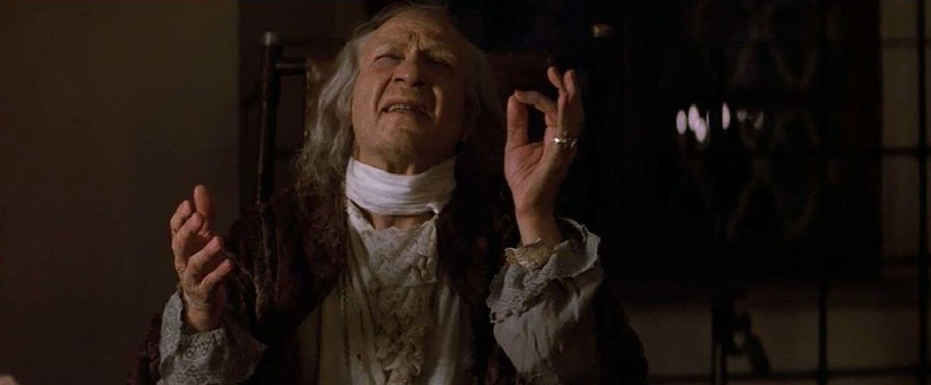 سالييري يصف موسيقى موزارت بحُب وعشق