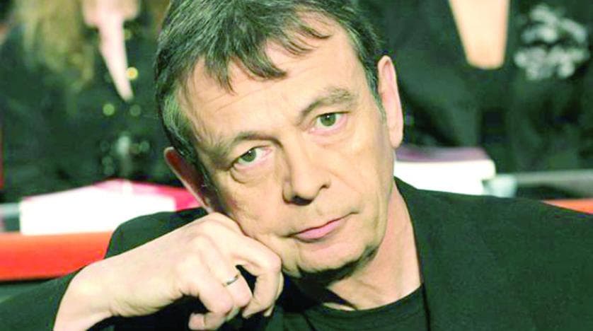 الكاتب "بيير لوميتر" صاحب رواية "ثلاثة أيام وحياة" والفائز بجائزة غونكور.