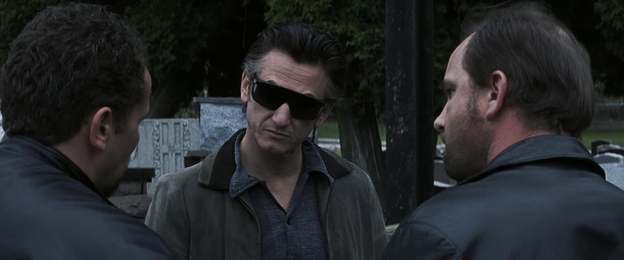 كادر من فيلم mystic river