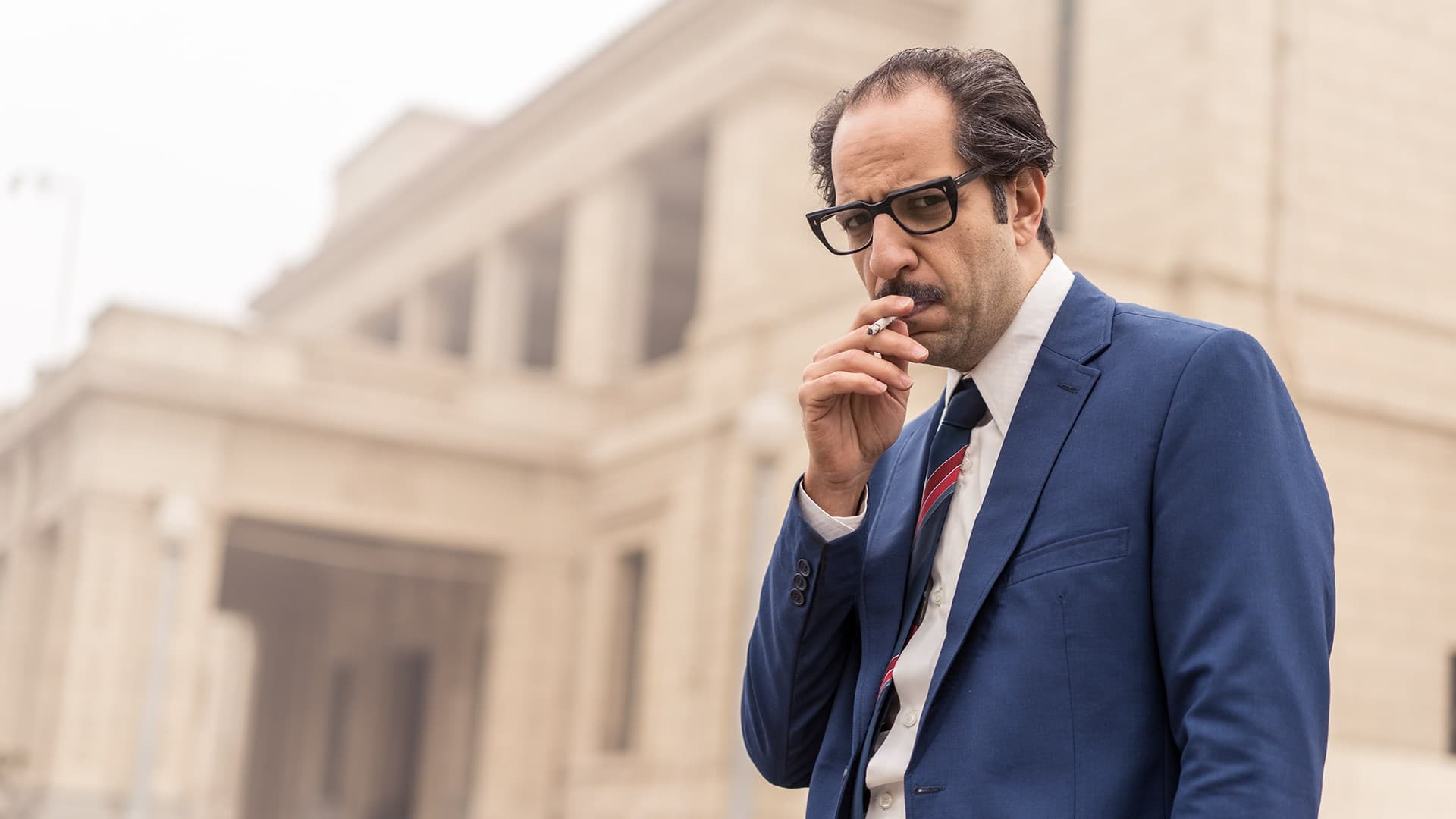 لقطة لأحمد أمين من مسلسل ما وراء الطبيعة