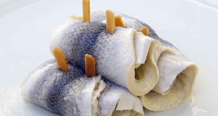 رولموبس (Rollmops)