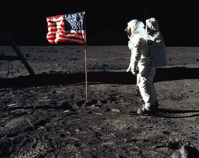 هبوط الصين على القمر