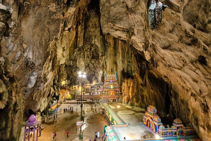 كهوف باتو (Batu Caves)