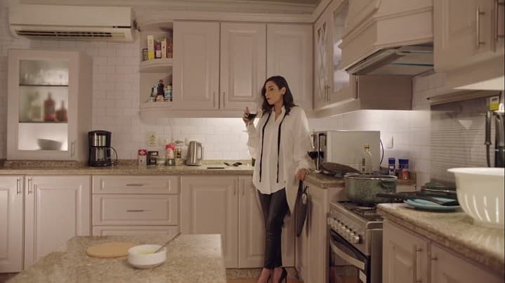 مشهد لـ سارة عبد الرحمن في مسلسل ليه لأ 2