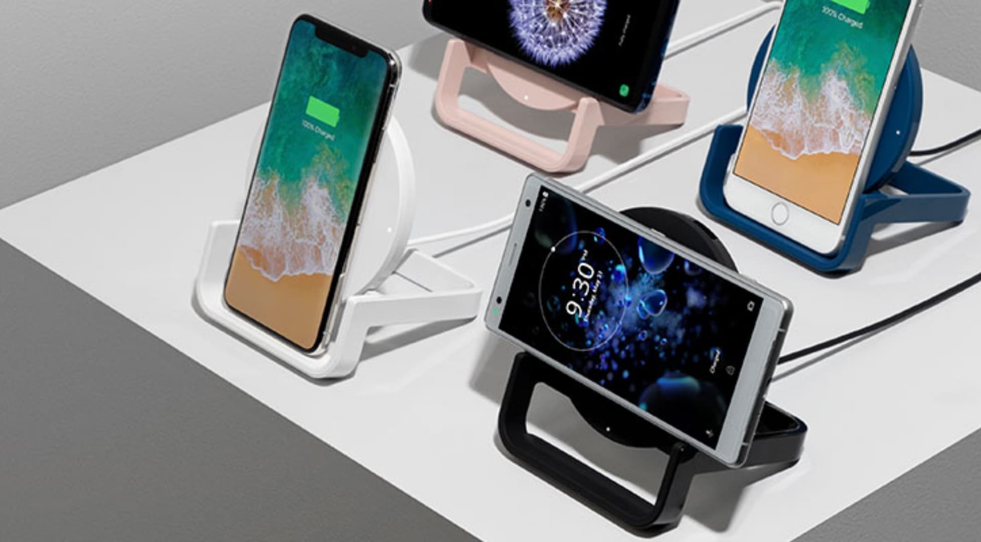 أفضل أنواع الشواحن اللاسلكيّة: Belkin Boost Up Wireless Charging Stand