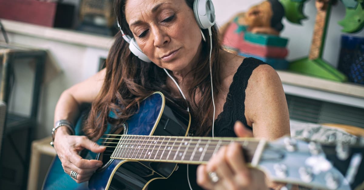 طرق للحفاظ على ذاكرتك: عزف الموسيقا